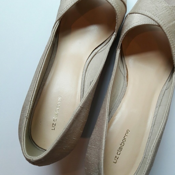 {Liz Claiborne} woven peep toe wedges - Picture 4 of 4